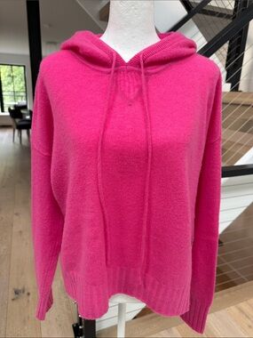 Minnie Rose pullover sweater